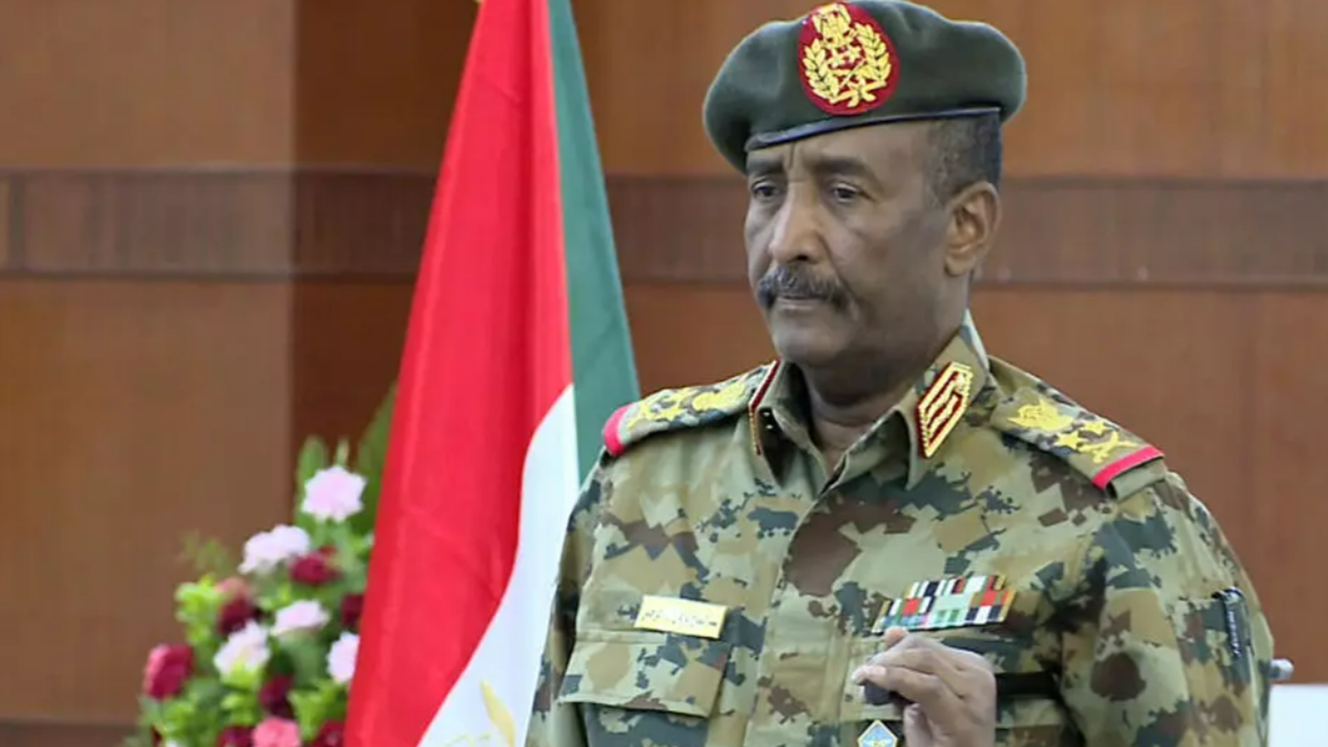 البرهان يدعو لرفع تجميد عضوية السودان في الاتحاد الأفريقي
